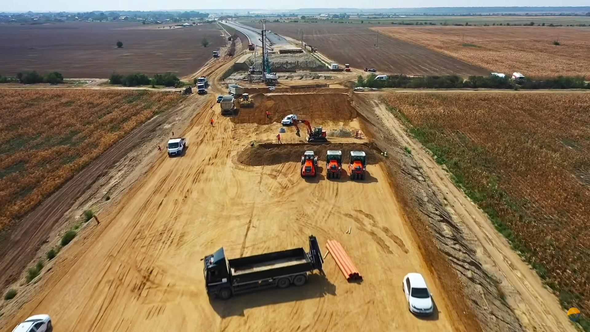 „Cea mai scurtă inaugurare de autostradă din lume”. Asociația Pro Infrastructură critică întârzierile și „cheful de muncă” al firmei care lucrează la Lotul 3 din Autostrada A0 | VIDEO