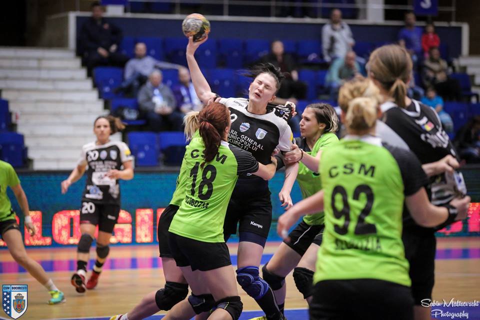 CSM București, la un pas de al doilea titlul consecutiv. ”Tigroaicele” își află vineri adversarul din semfinalele Final Four-ului Ligii FOTO