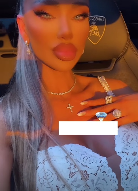 Cum au apărut Bianca Drăgușanu și Gabi Bădălău la nunta atipică a Mariei Constantin. Ea a schimbat două rochii