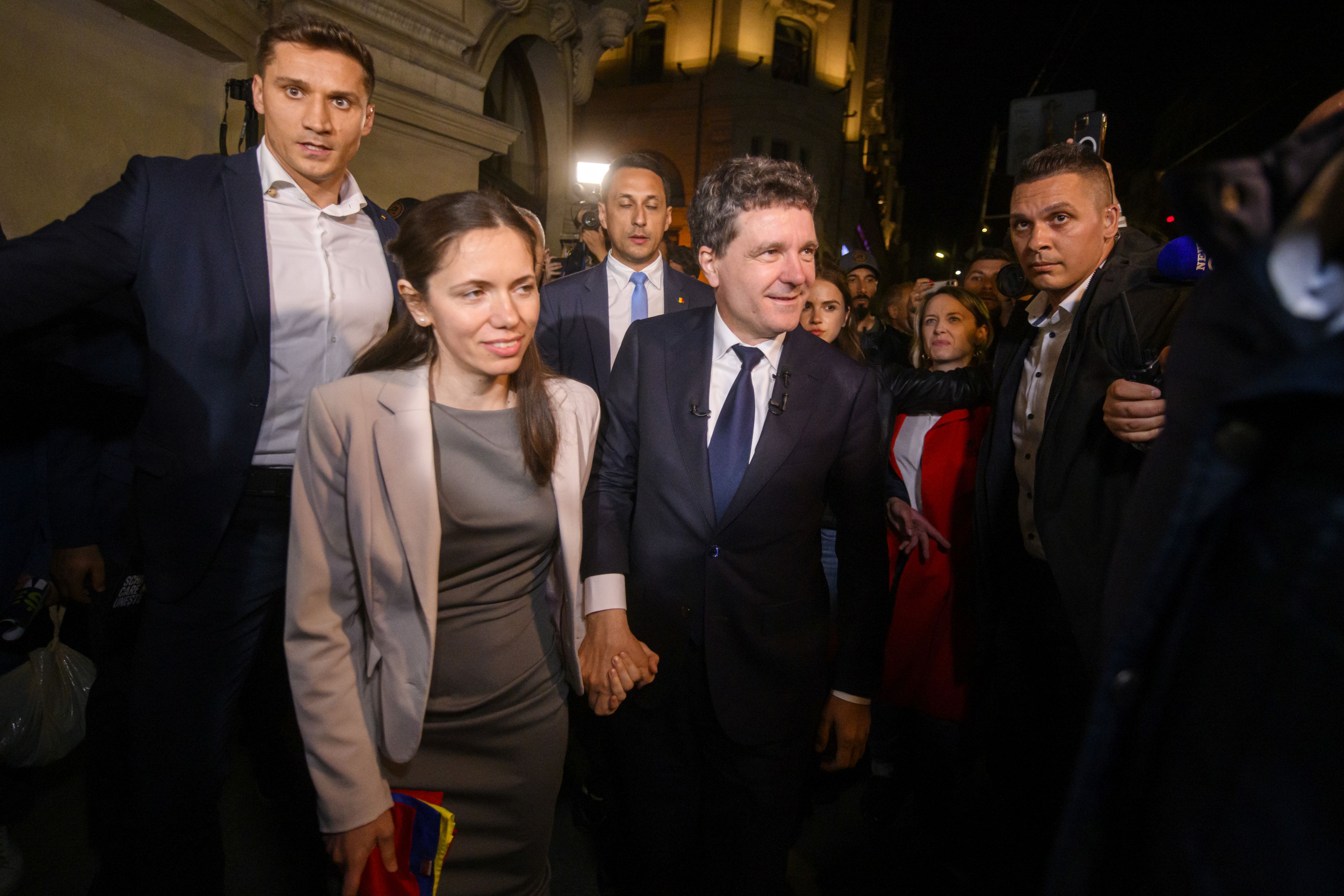 Pensia pe care soacra lui Nicușor Dan o primește de la statul român. Liliana Aglaia Grădinaru s-a retras din învățământ la 1 septembrie 2025