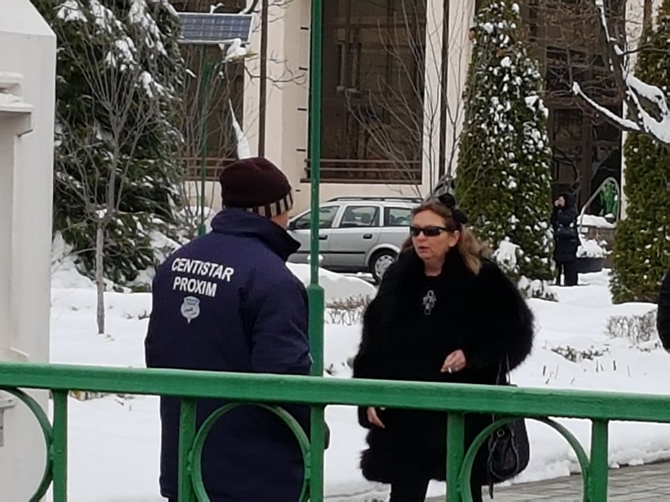 Andrei Gheorghe a fost incinerat la Crematoriul ”Vitan Bârzești”. Fosta soție a acestuia, distrusă de durere