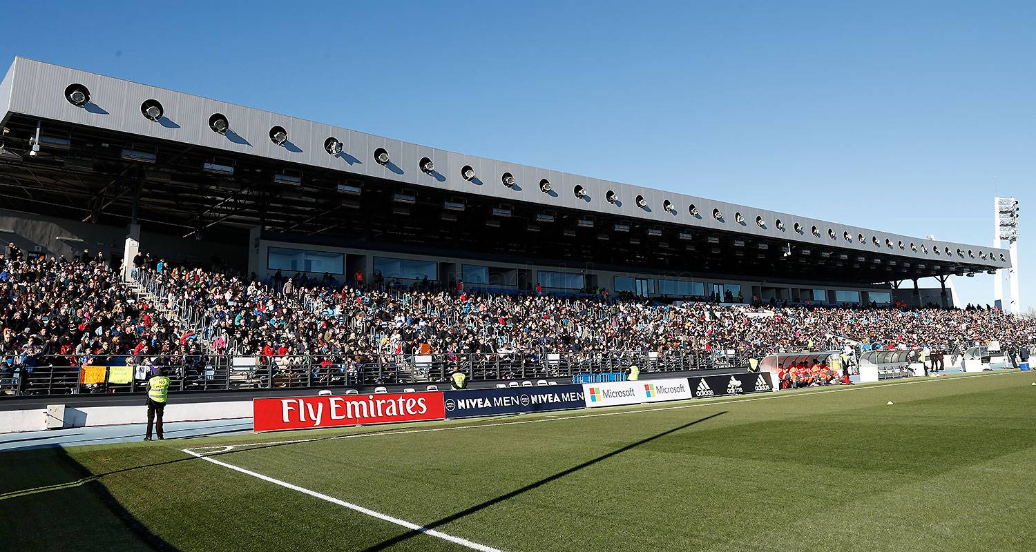 Peste 5.000 de fani au asistat la ultimul antrenament cu public efectuat de Real Madrid în anul 2016 / GALERIE FOTO