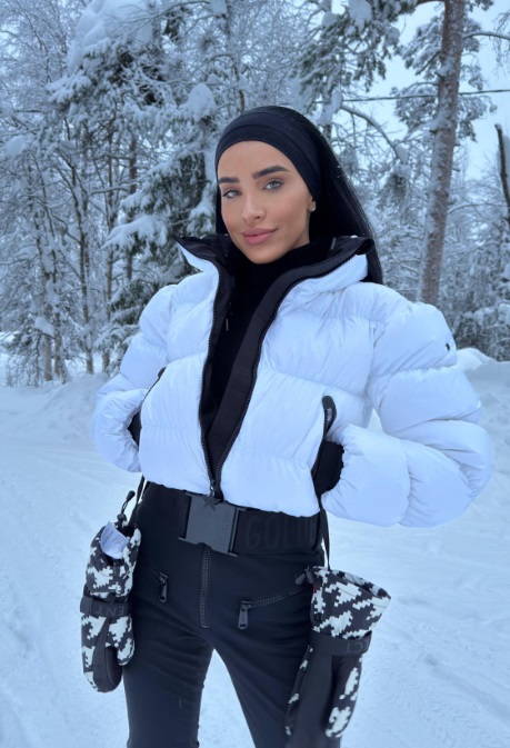 Adelina Pestrițu a renunțat la implantul mamar. Cum arată după intervenție și de ce a luat decizia: „Am analizat situația împreună cu medicii”