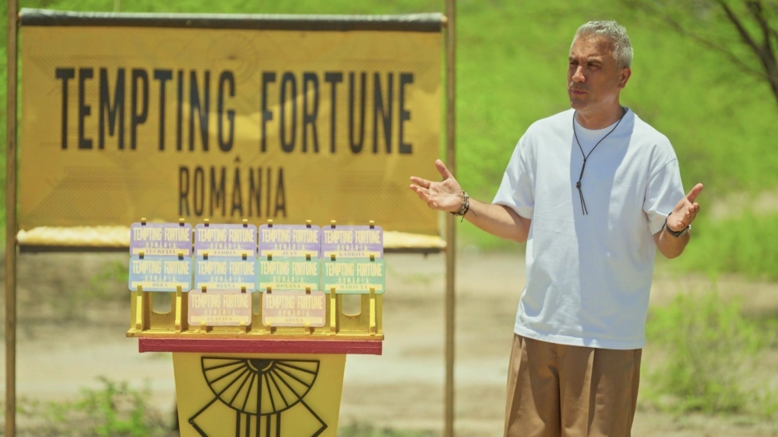 Ce a vrut să-i facă o concurentă lui Jean Gavril la Tempting Fortune România: „De vreo două zile tot manifestez”