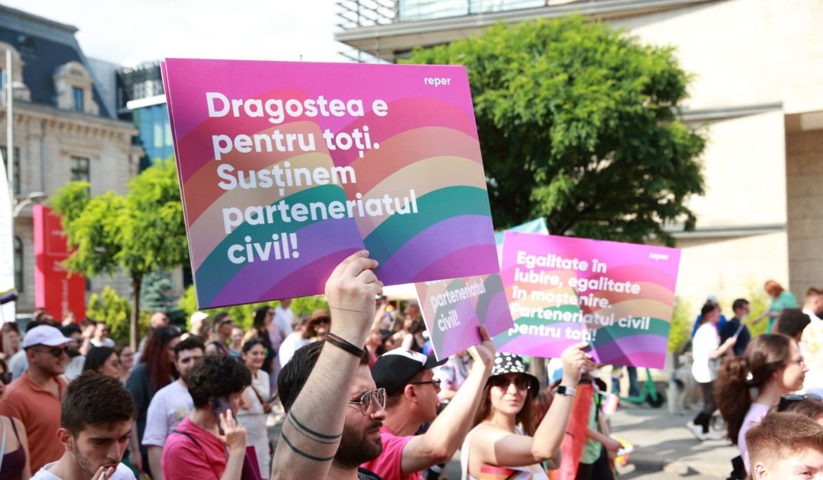 Bucharest Pride 2025. Număr record de participanți la ediția care marchează 20 de ani de la primul marș LGBTQIA+ din România