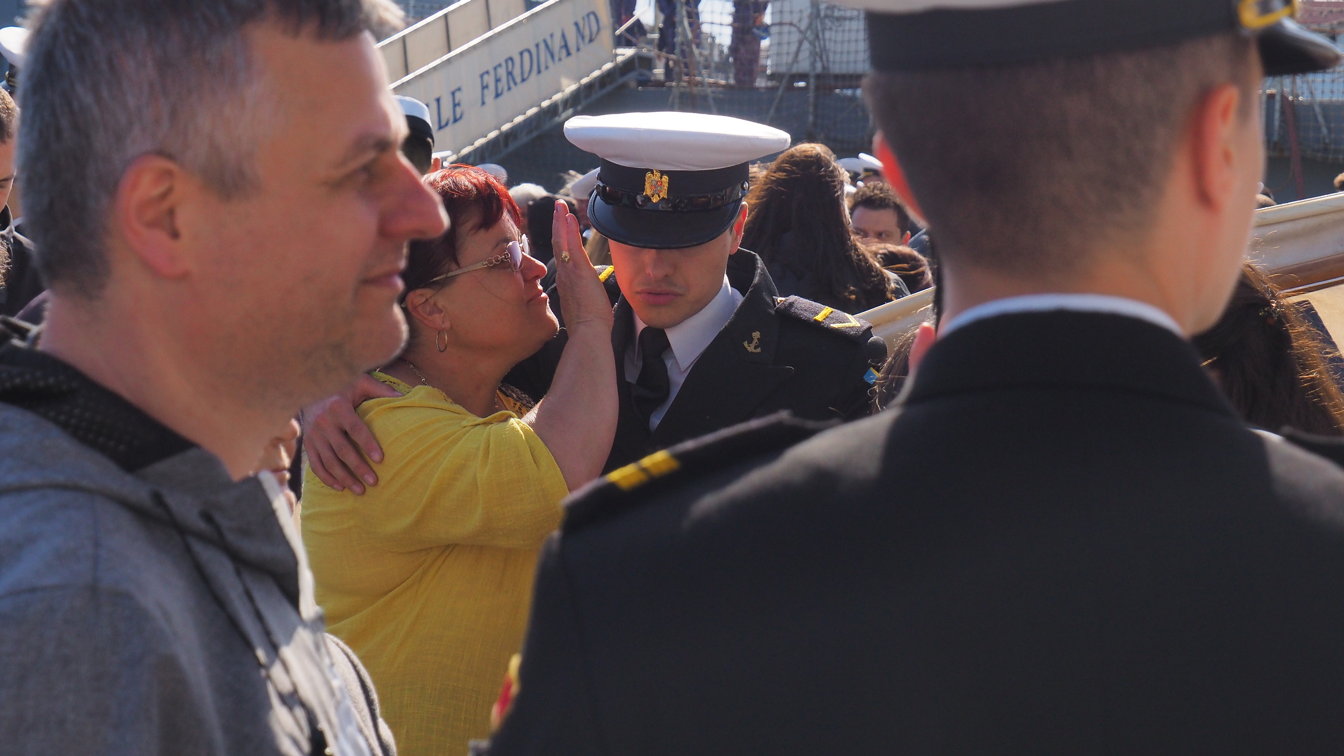 Emoții în portul Constanța. Bricul Mircea a ridicat ancora într-un marș de trei luni. Va reface traseul de acum 80 de ani