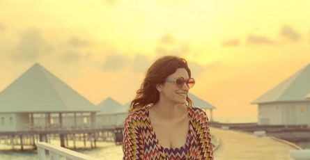 Laura Pausini, în costum de baie. Cum arată cântăreața italiană | FOTO