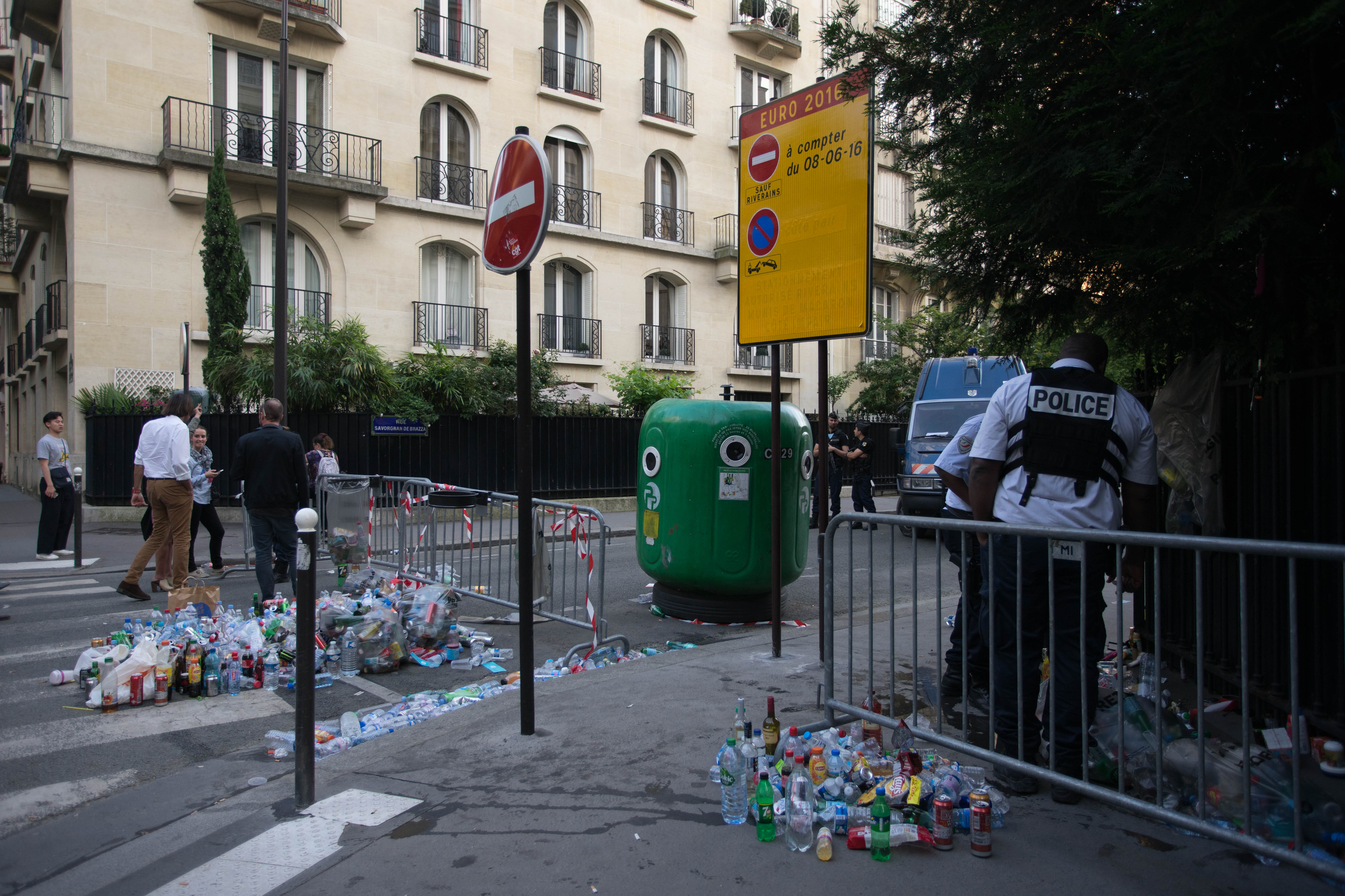 Euro 2016. ”Libertatea” a fost la fan-zonul uriaș din Paris, deschis cu un concert David Guetta, în prezența a zeci de mii de oameni. Securitate strictă / GALERIE FOTO și VIDEO