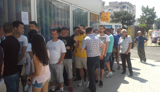Gazon peticit pentru meciul din Supercupa României / GALERIE FOTO &VIDEO