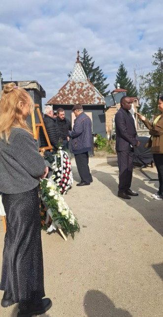 Ce au scris cei de la Grupul Vouă pe coroana de flori de la înmormântarea actriței Marinela Chelaru