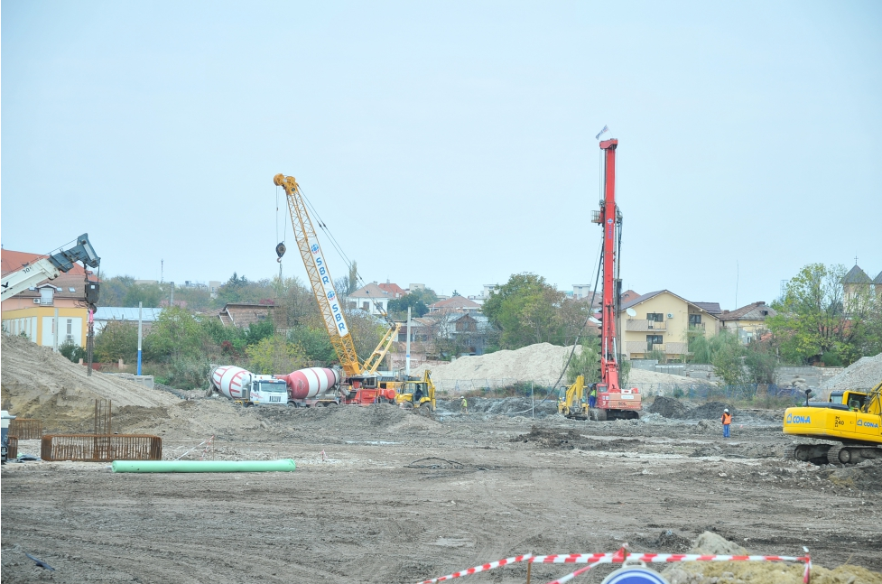 48 de ani de la construirea miticului stadion ”Central” din Bănie. Care este stadiul lucrărilor la noua arenă din Craiova / FOTO&VIDEO