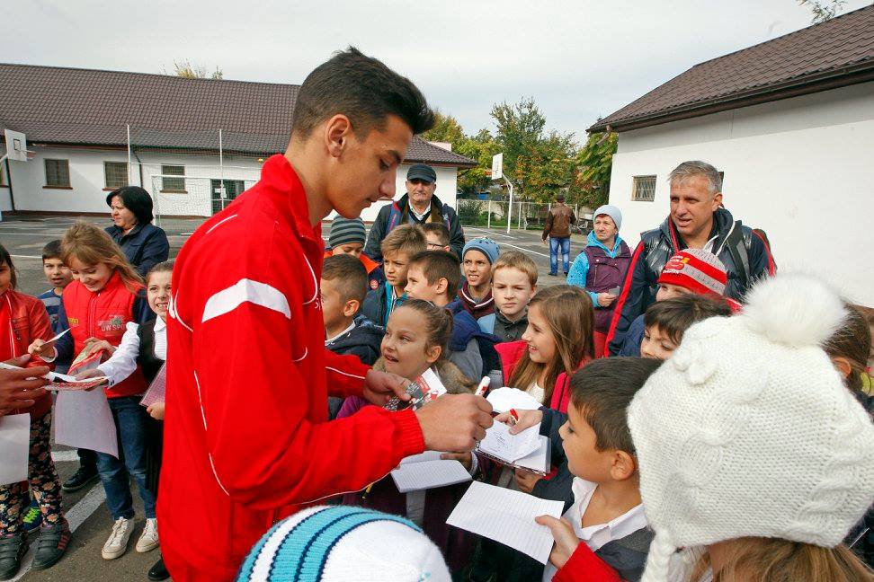 ORA DE DINAMO, la Școala Nr. 124. Directorul sportiv Ionel Dănciulescu s-a simțit ca-n prima zi de cursuri / VIDEO