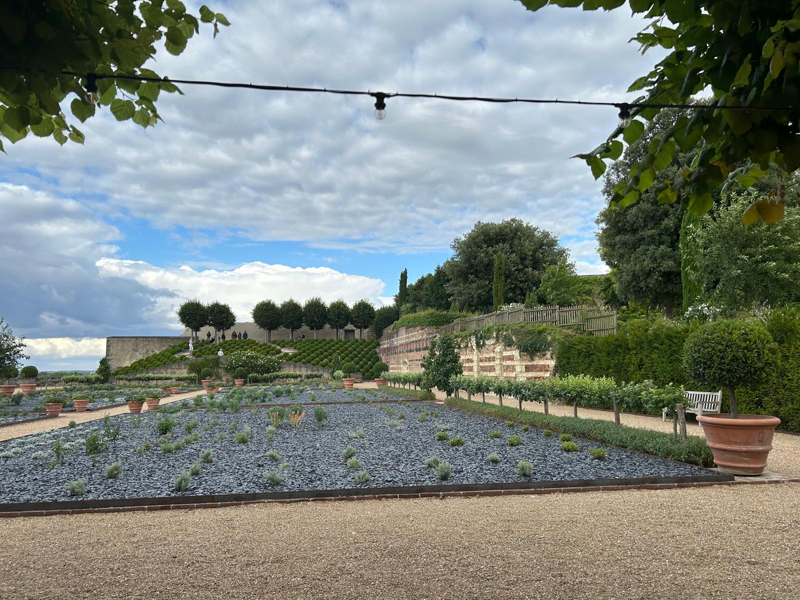 Ce muzee să vezi în Franța. De la Vagonul Armistițiului la casa natală a lui De Gaulle și Maison Léonie a lui Proust, de la Château de Saché Balzac la nuga și Nationale 7. Plus Amboise, câteva plaje și un munte