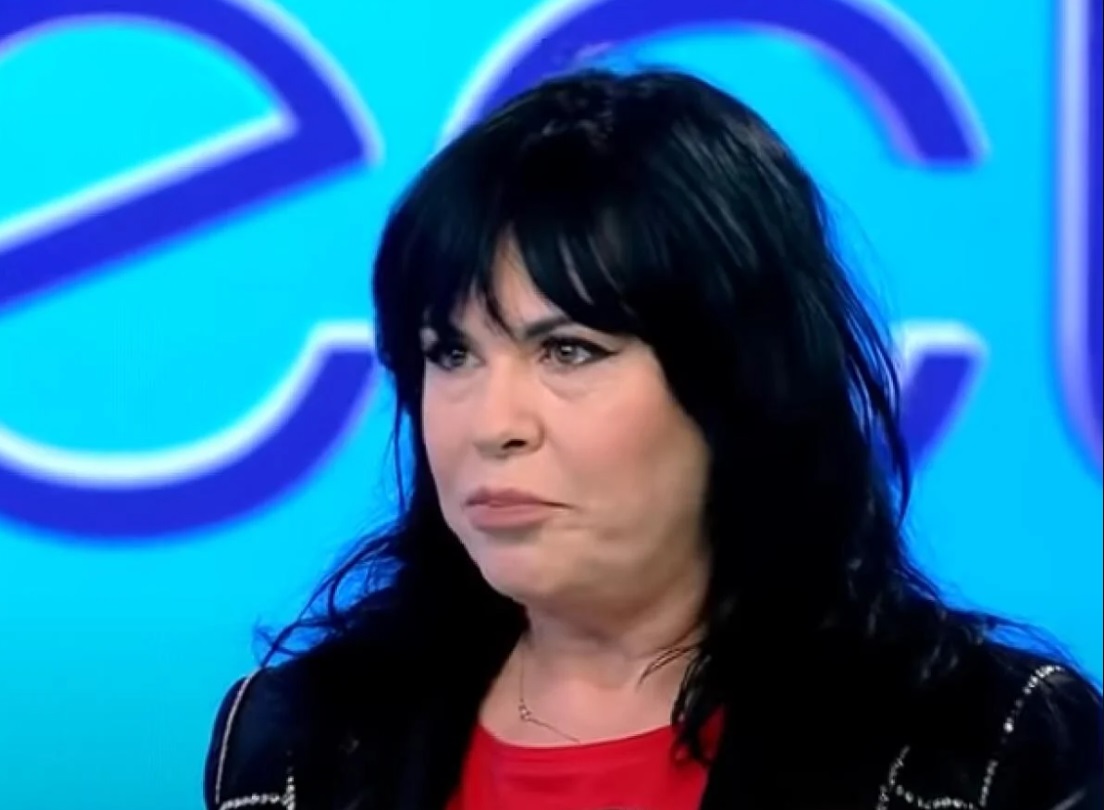 Mariana Moculescu și-a făcut o intervenție estetică în valoare de 2.000 de euro: „Vreau să intru în competiție cu Bianca Drăgușanu”