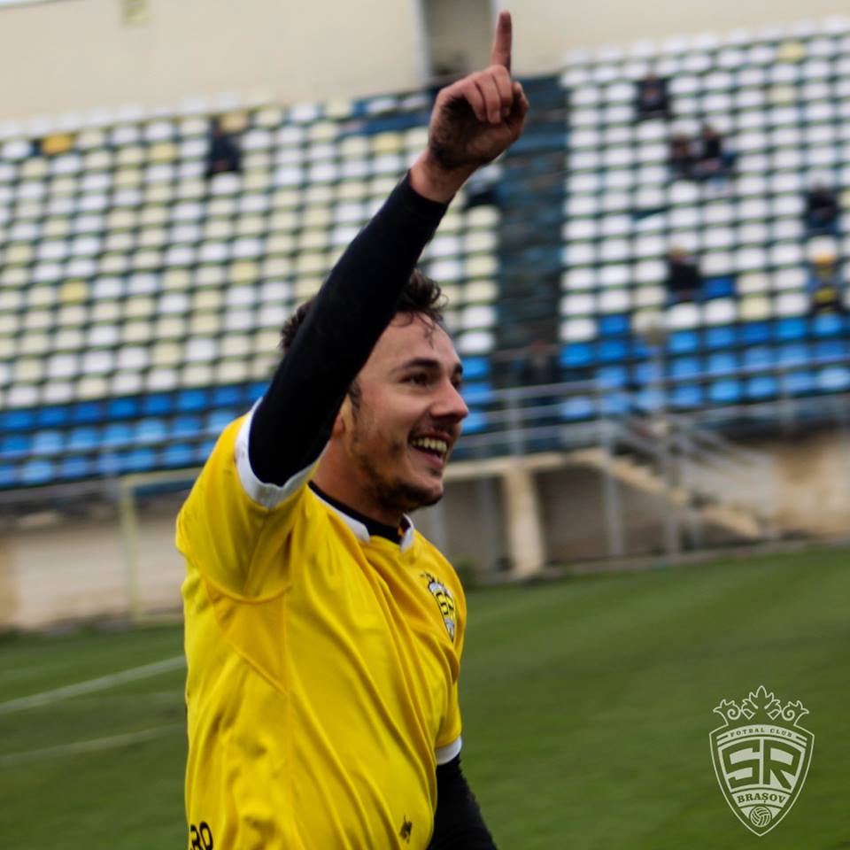 Alexandru Vagner explică de ce a lăsat fotbalul pentru poker: "Muream de foame!". Are 120 de meciuri în Liga 1, acum își câștigă banii din jocurile de noroc online