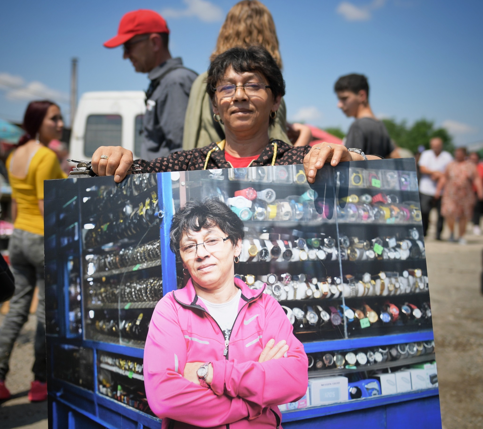 Evenimente culturale printre tarabele din piață, în orașul care s-a dorit „liber de manele”