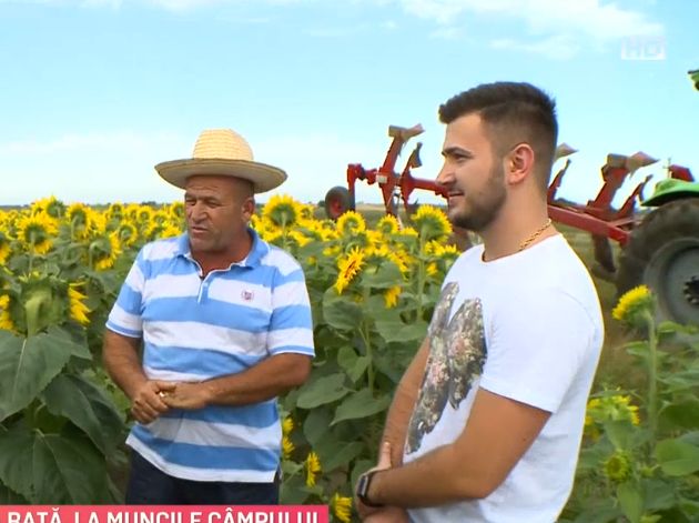 Băiatul lui Nea Rață trage la munca câmpului după BAC. "Vreau să fac bani pentru o mașină" | FOTO