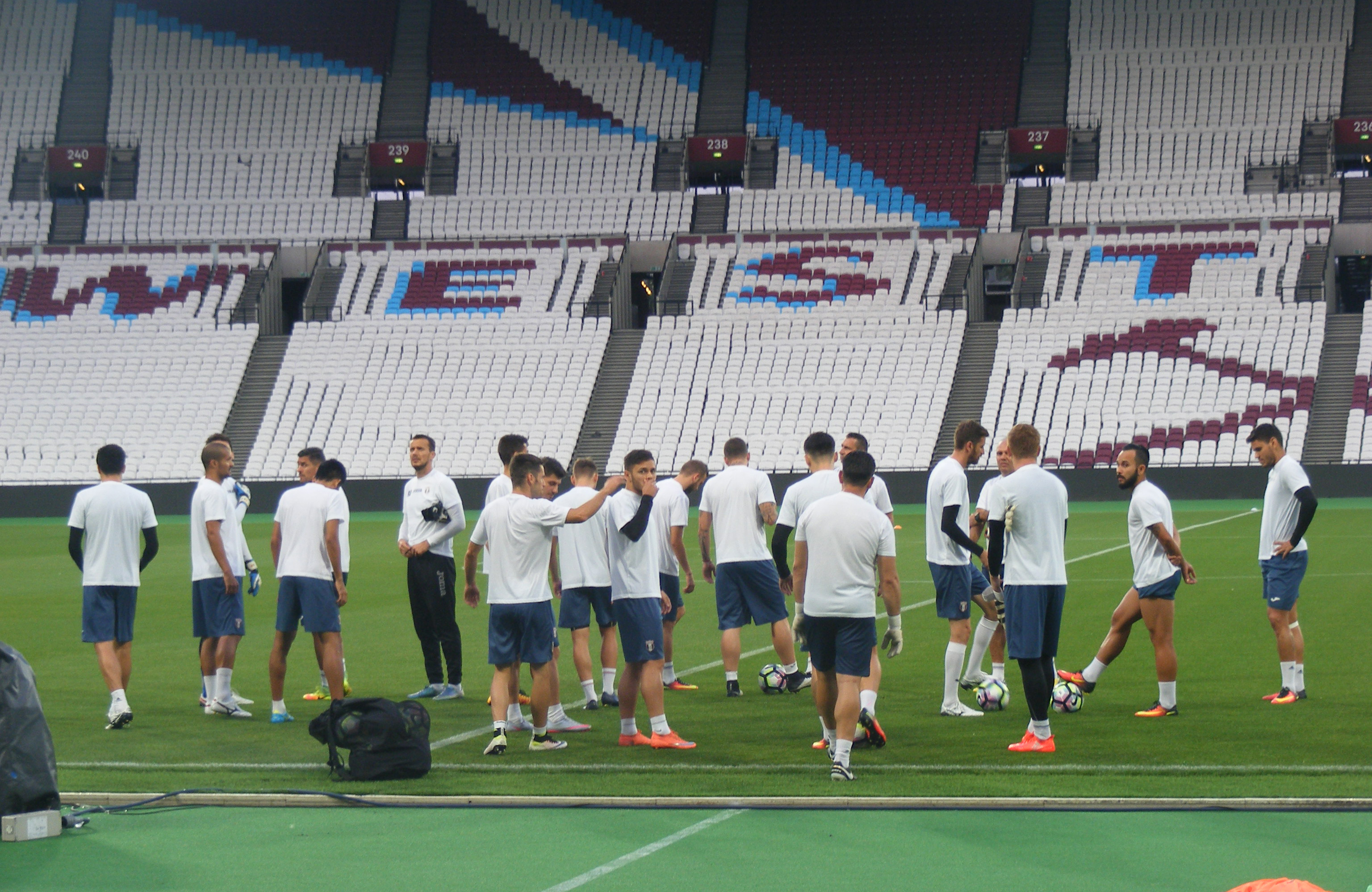 Liga Europa. West Ham United - Astra 0-1. Ce performanță! Campioana României s-a calificat în grupe LIVEBLOG