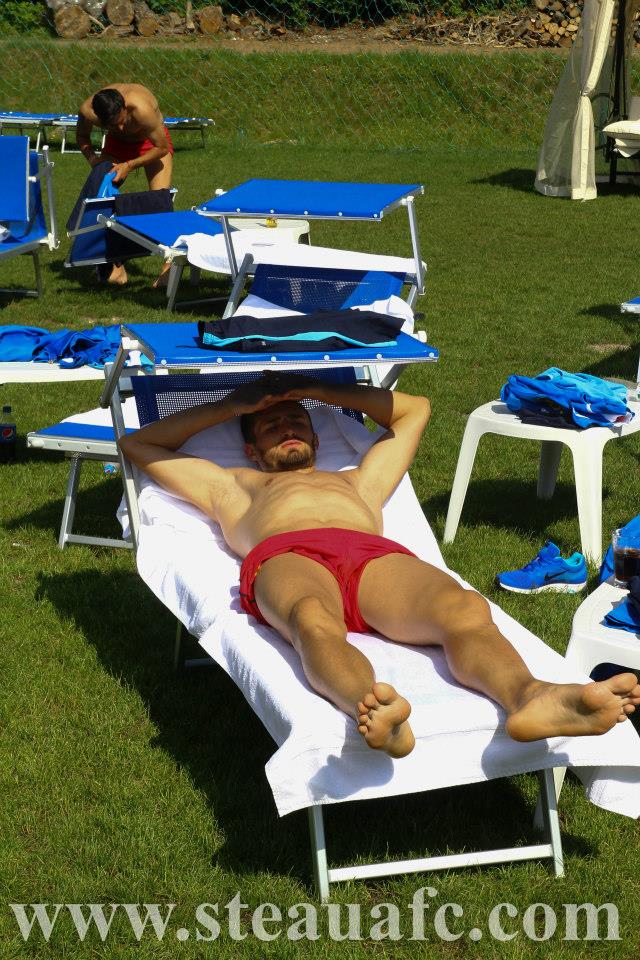 Plajă și bălăceală pentru steliștii lui Rădoi, după antrenamente infernale
