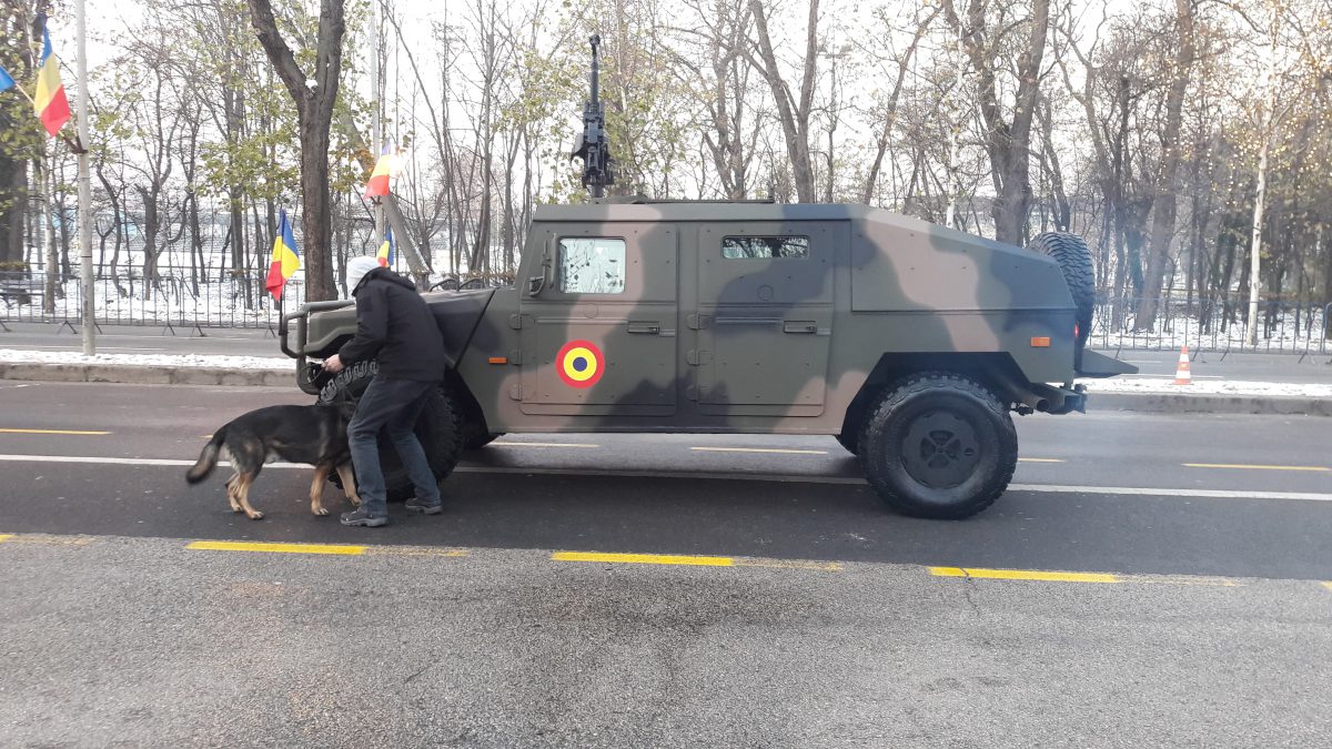 FOTO&VIDEO| La mulți ani, România! Parada militară de 1 Decembrie de la București s-a încheiat