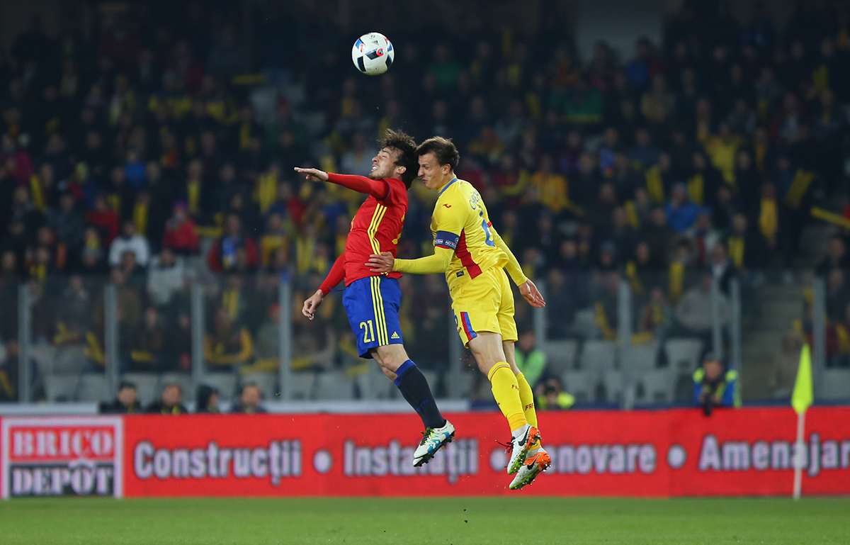 România - Spania 0-0. Speranțe pentru Euro. Tricolorii au dat o replică excelentă campioanei Europei en-titre și au ajuns la 14 meciuri fără înfrângere. Stanciu a fost omul-orchestră al amicalului de pe ”Cluj Arena” / LIVEBLOG&FOTO&VIDEO