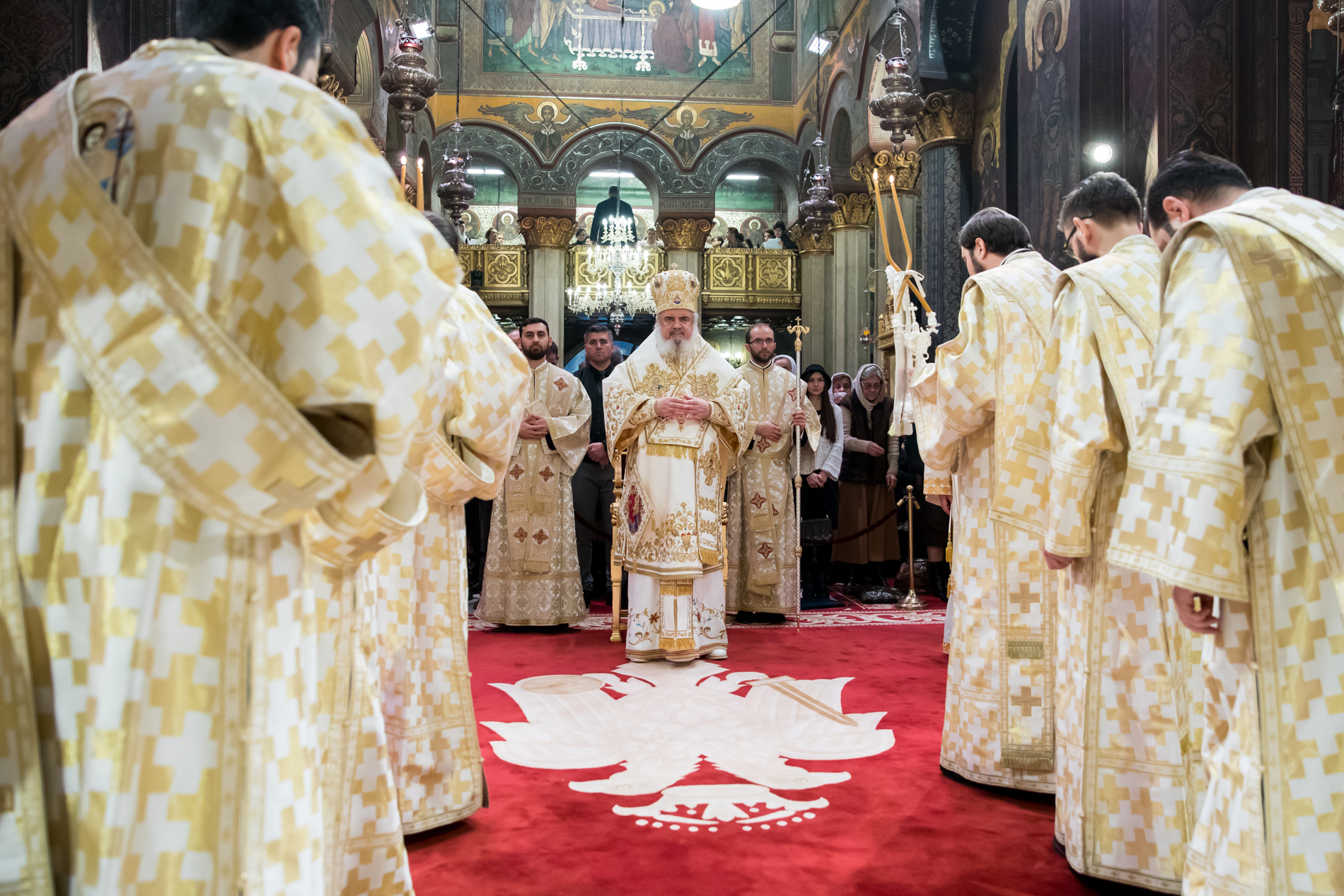 Mesajul Patriarhului Daniel de Anul Nou: "S-a împlinit un ideal de 140 de ani - Sfinţirea Catedralei Neamului"