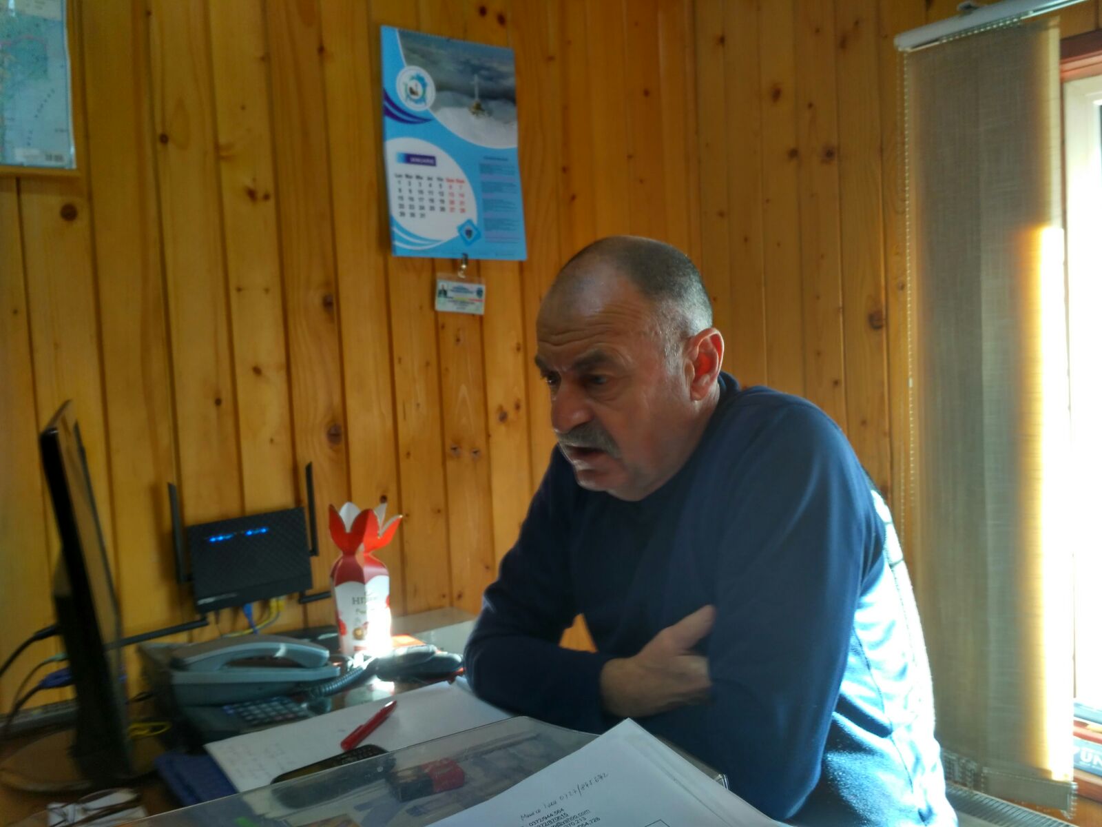 REPORTAJ/Viața de salvamontist, o luptă cu secundele pe marginea prăpastiei. Moartea îi pândește la fiecare intervenție, dar au salarii de 2.000 de lei