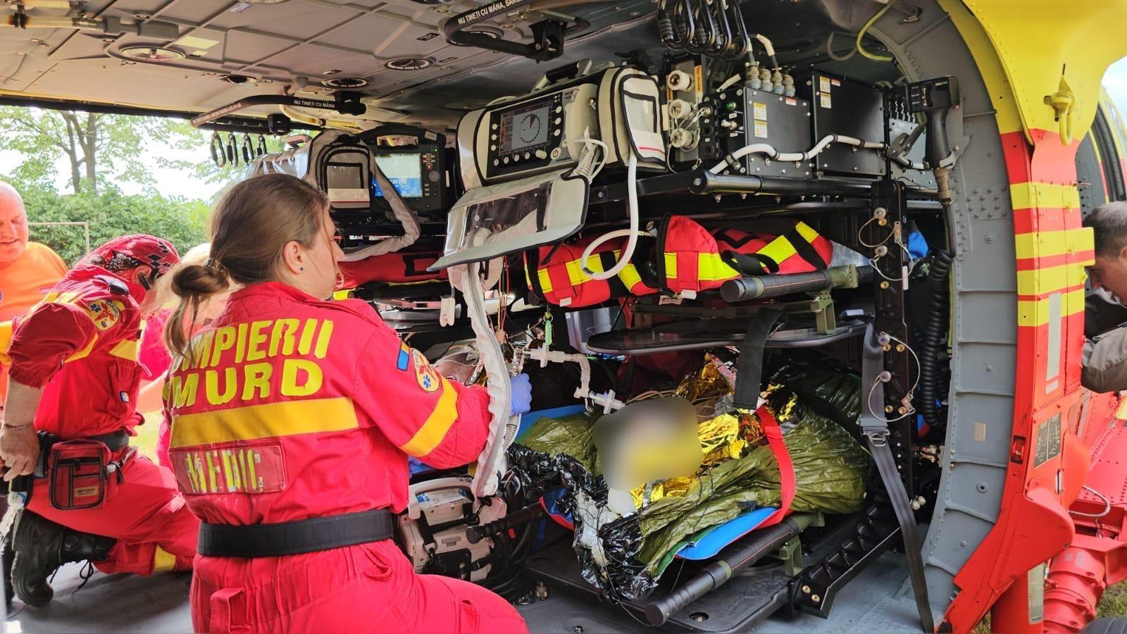 Starea celor trei victime ale exploziei de la Dedeman din Botoșani trimise la Iași. Dr. Diana Cimpoeșu: „Sunt doi pacienți critici, intubați oro-traheal”
