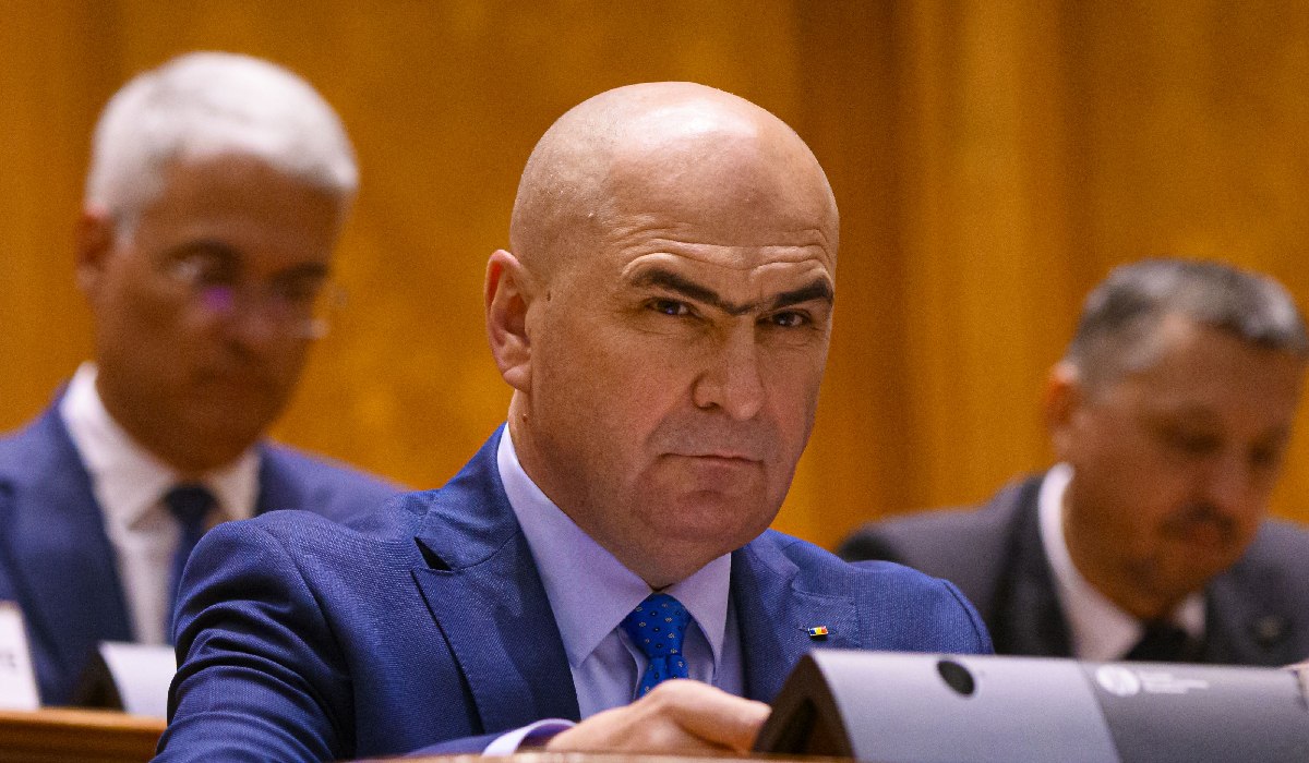 Cu ce se ocupă iubita lui Ilie Bolojan. Cum a apărut Ioana alături de premierul României