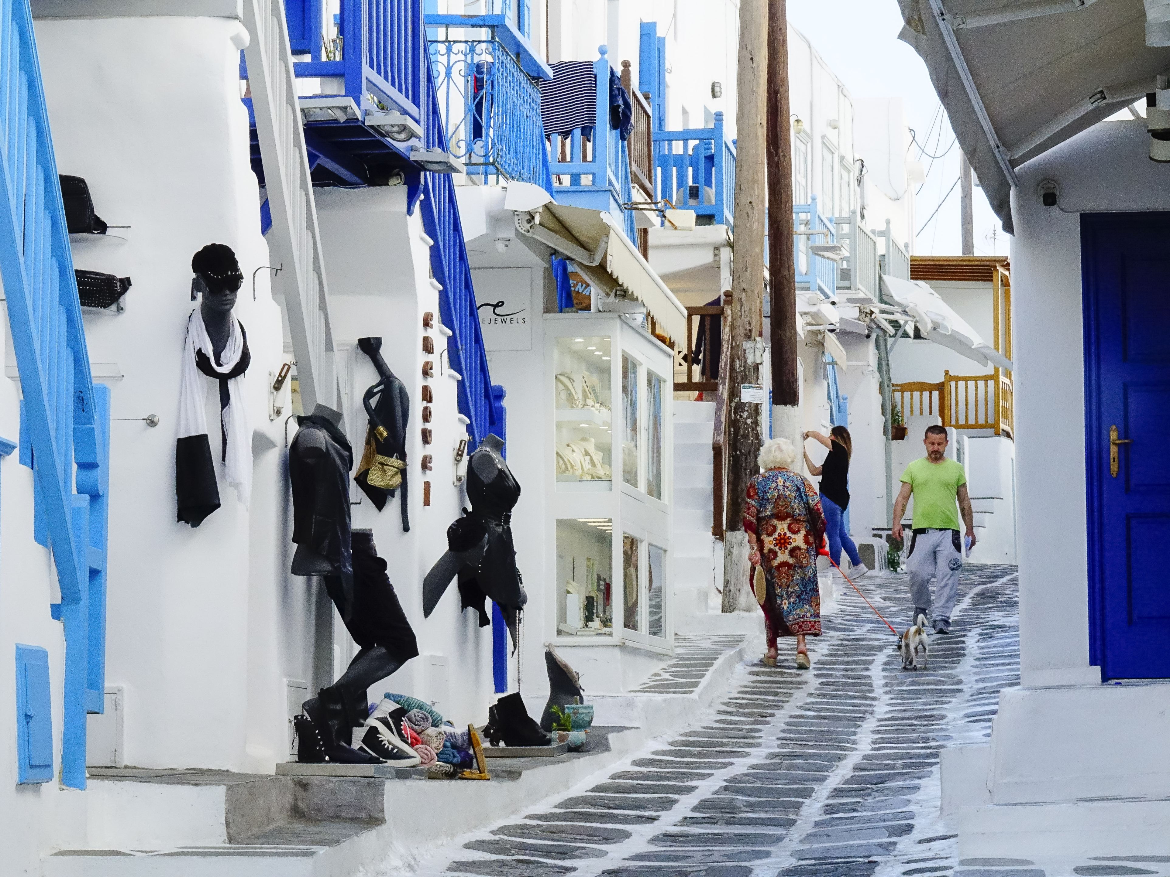 Eforturile de conservare a insulei grecești Mykonos au degenerat în violențe. Arheolog bătut violent