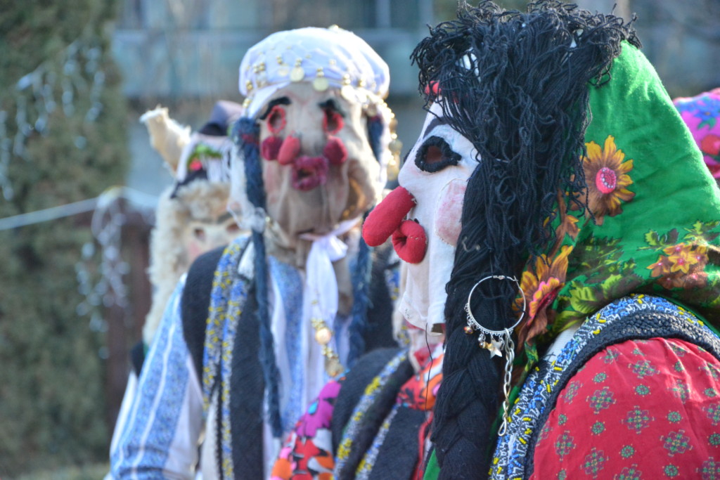 GALERIE FOTO/ Cum se pregătesc gospodinele din Bucovina de Sărbători