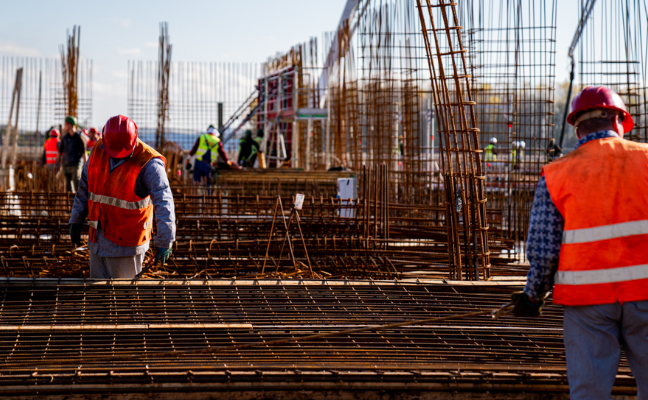 Megint kipróbálta valaki a gázspray-t? Tizenöt fogvatartott és smasszer lett rosszul a csengeri börtön építése közben