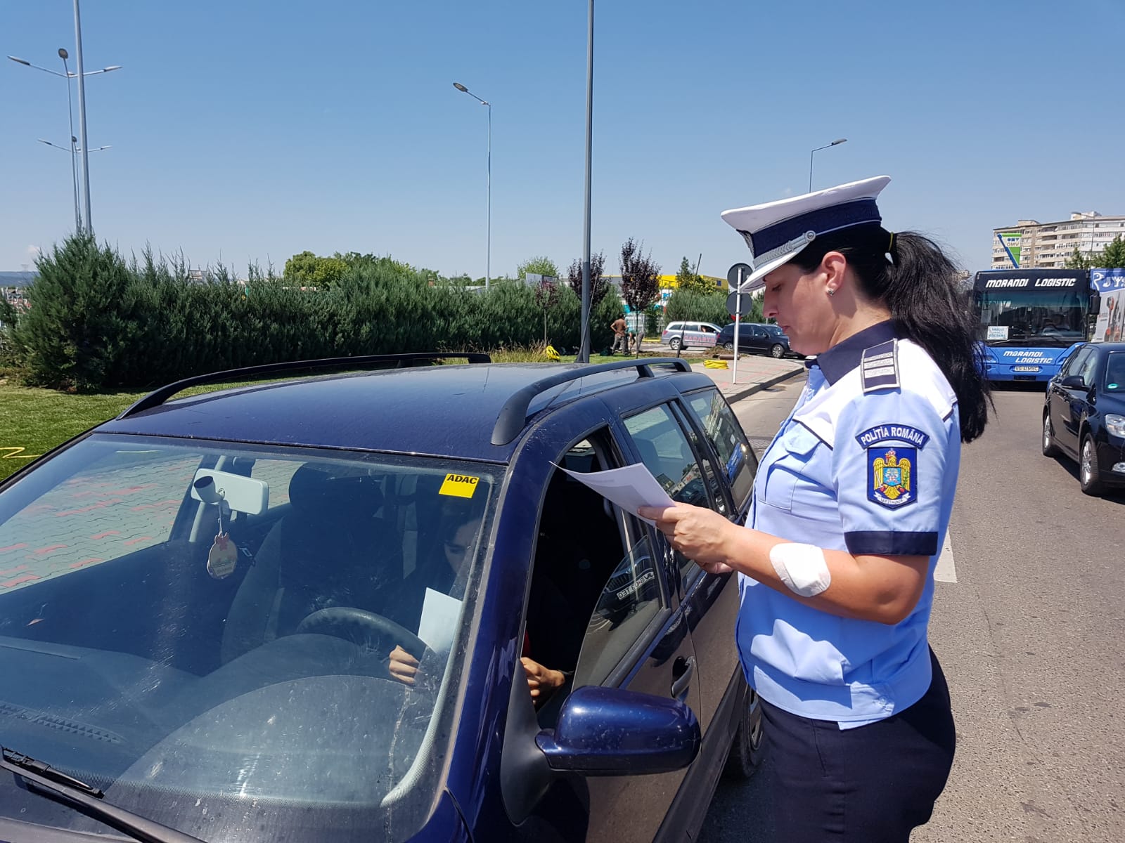 VIDEO&FOTO/ Bărbații care l-au răpit în Vaslui pe copilul de 15 ani ar fi francezi: "Oamenii erau foarte bine antrenați pentru treburile astea"
