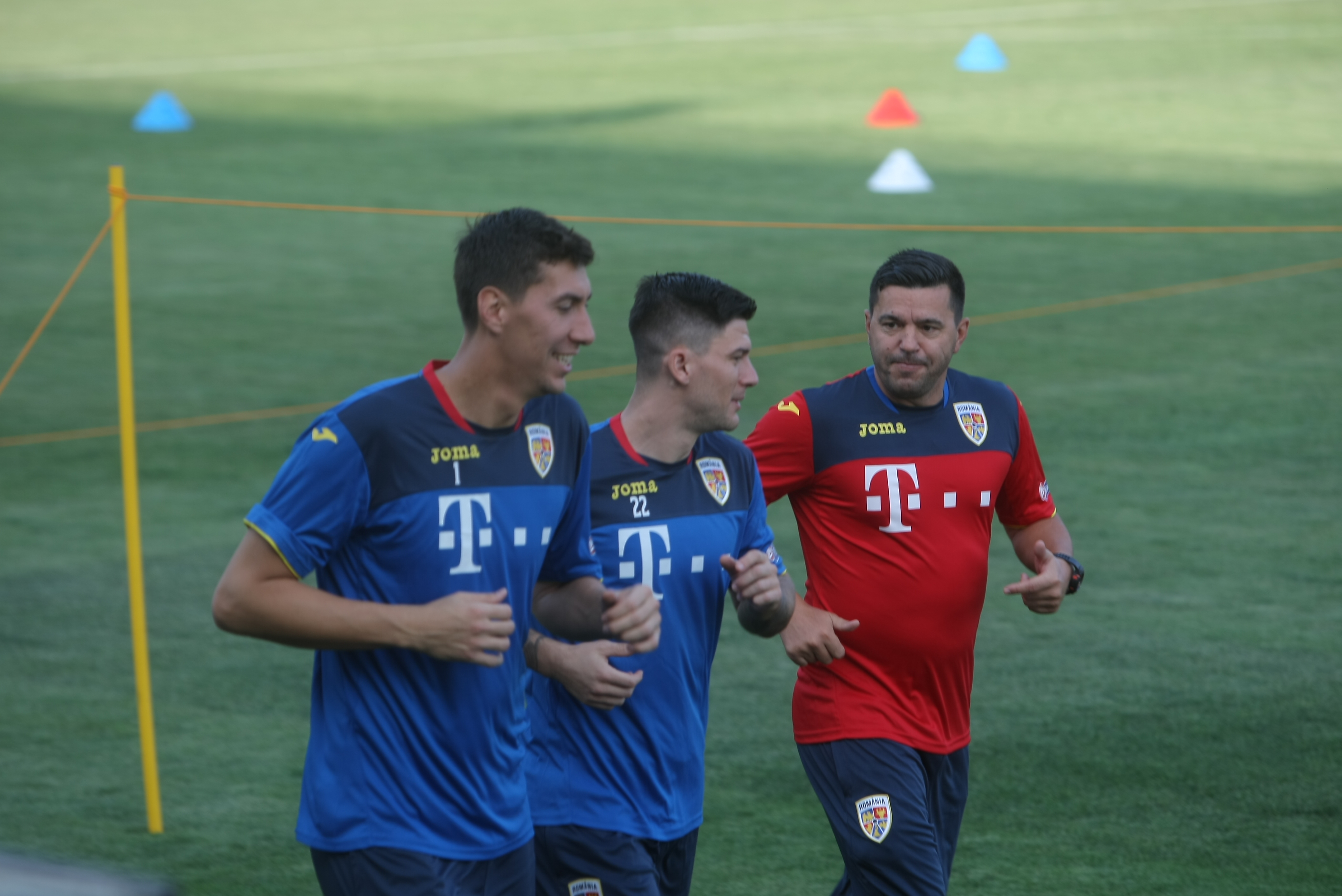 INTERVIU EXCLUSIV | Portarul Costel Pantilimon e singurul bărbat care nu-și dorește un băiat: ”Vreau tot o fetiță, că m-am chinuit eu destul” | FOTO