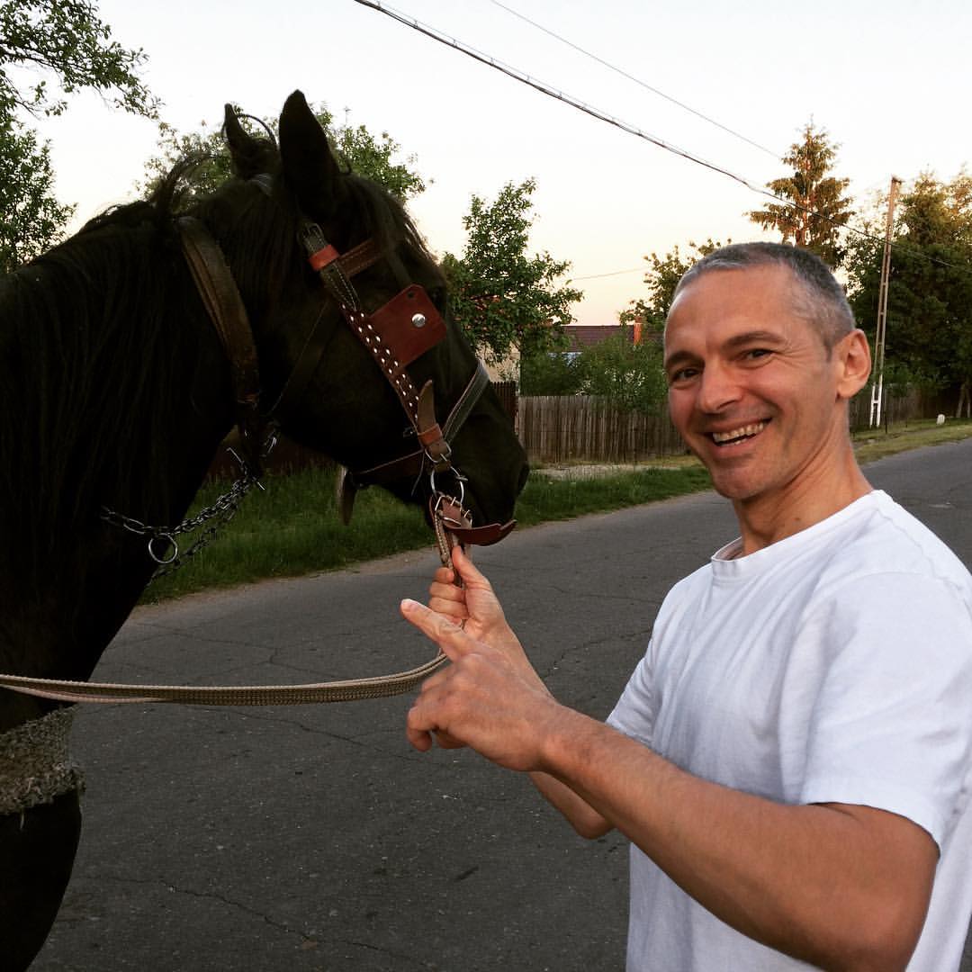 Radu Ille și soția lui, Nina, divorțează după 20 de ani de căsnicie. Aceștia au doi copii împreună