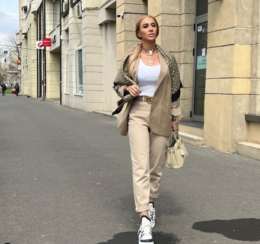Anamaria Prodan a răbufnit la adresa fostei jurnaliste Aluziva: „Nu te inflama, că înflorește părul verde. Sper că ai înțeles”