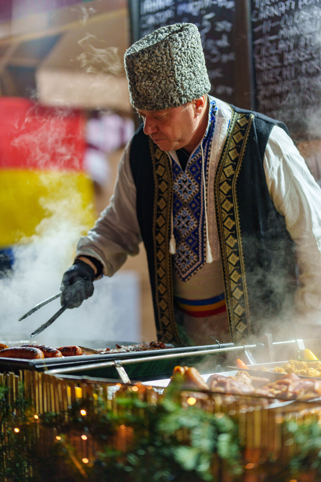Târgul de Crăciun București 2025, Drumul Taberei. 60 de căsuțe cu bunătăți, dar și o terasă încălzită la West Side Christmas Market