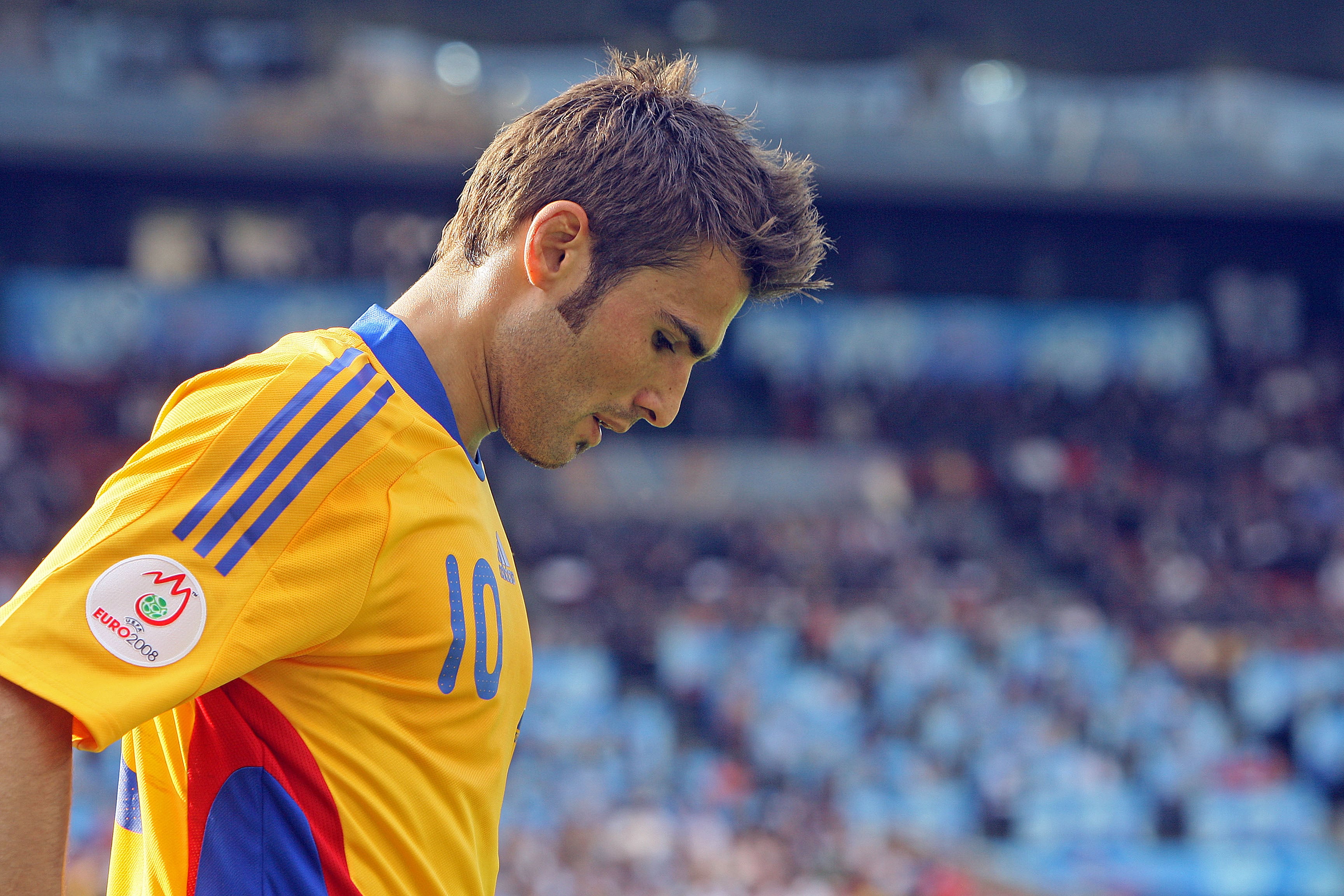 România, după 8 ani la EURO! Turneele finale la care au participat tricolorii. ^Ultima competiție majoră, EURO 2008, a fost dusă de generația lui Cristi Chivu și Adrian Mutu / GALERIE FOTO