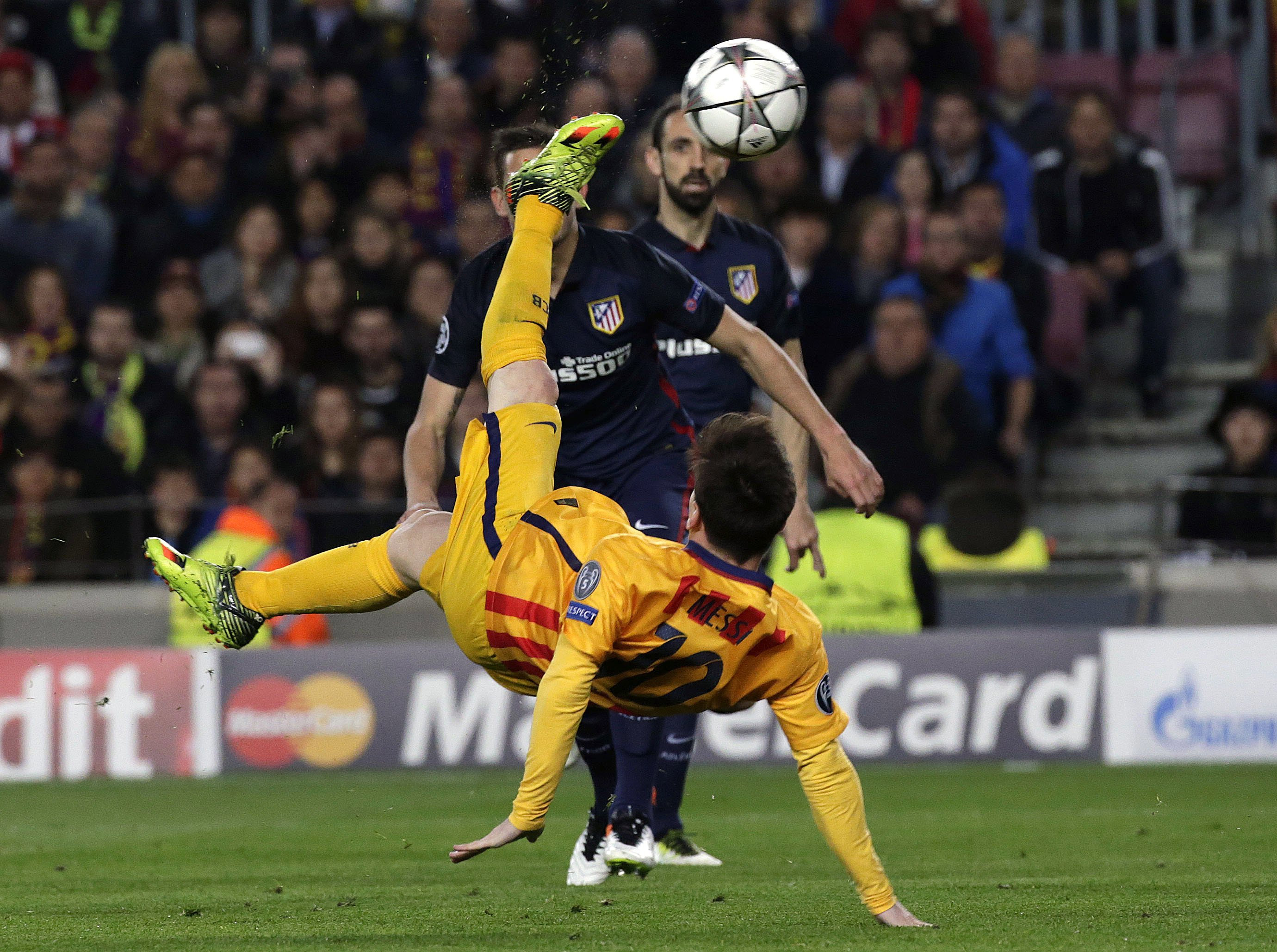 Liga Campionilor: Barcelona - Atletico 2-1 și Bayern  - Benfica 1-0. Luis Suarez a întors de unul singur meciul de pe „Camp Nou”. Bavarezii au înscris din start| FOTO&VIDEO