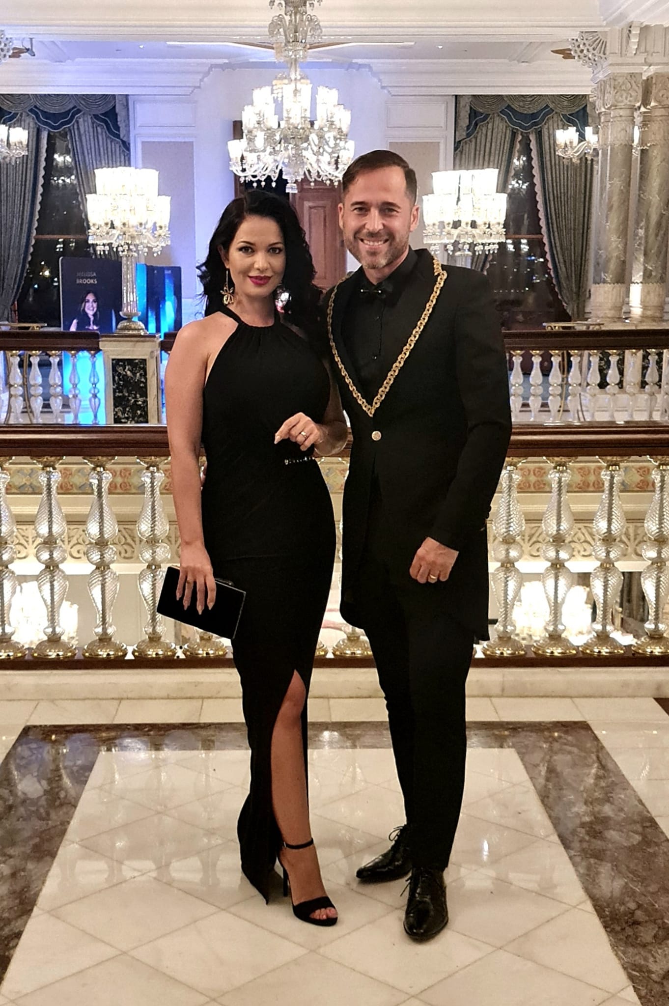 Cu ce se ocupă iubitul Deei Maxer. Robert e mai tânăr decât artista și a cunoscut-o pe fiica ei