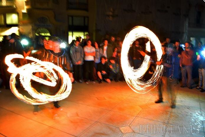 Ora Pământului 2017 în România. Spectacol inedit, după ce s-a stins lumina în mai multe orașe din țară | FOTO ȘI VIDEO