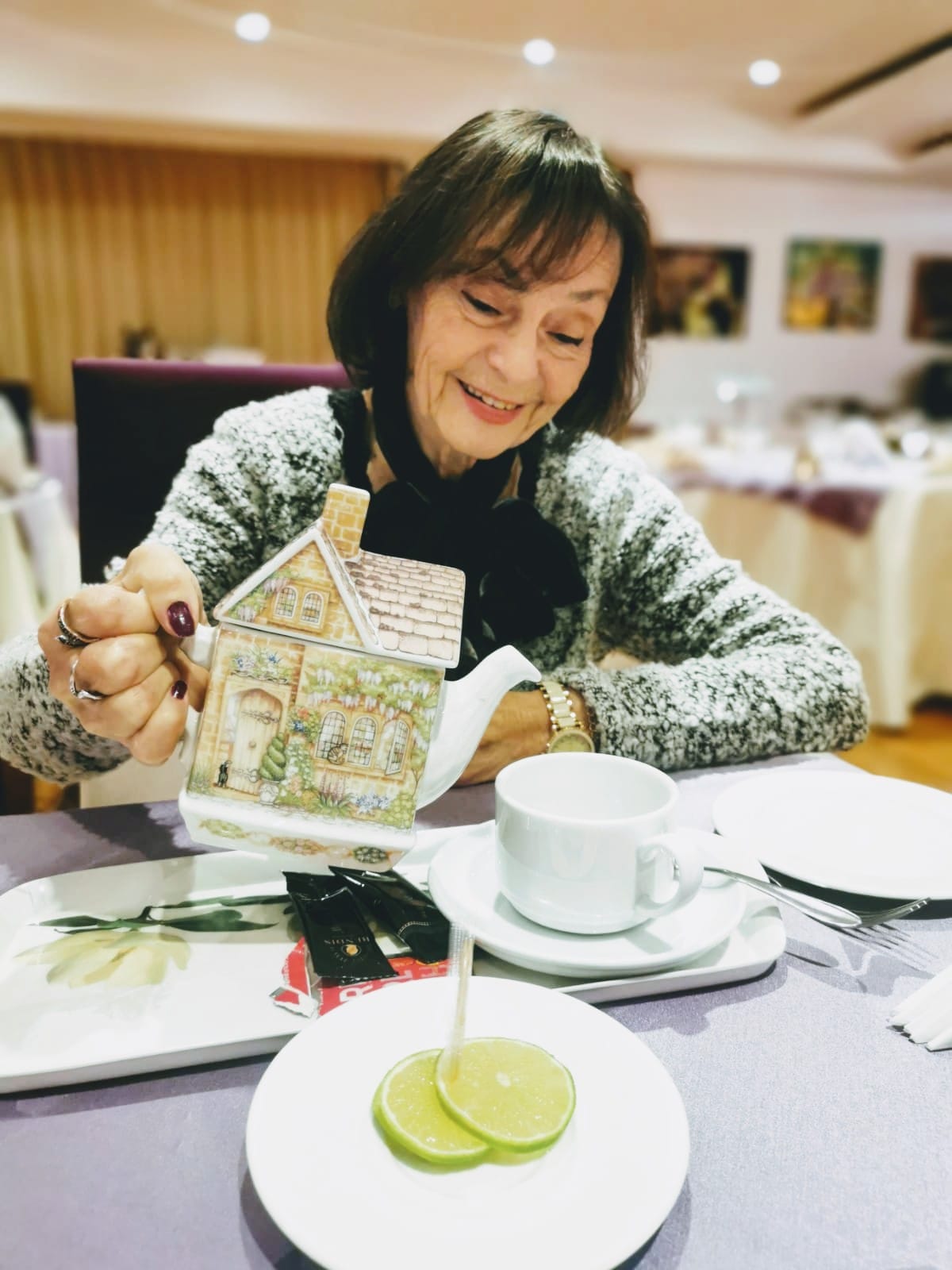 Marina Voica le dă replica celor care au spus că este mult prea slabă. „Am 39 de kilograme, nu 37, Doamne ferește!”