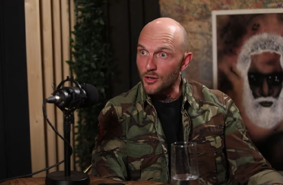 Cătălin Bordea, gesturi tandre cu altă femeie la nici două luni de la divorț. Cum a fost surprins comediantul