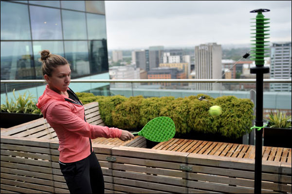 Halep joacă și se joacă la Birmingham. Meciul de dublu, suspendat / GALERIE FOTO&VIDEO
