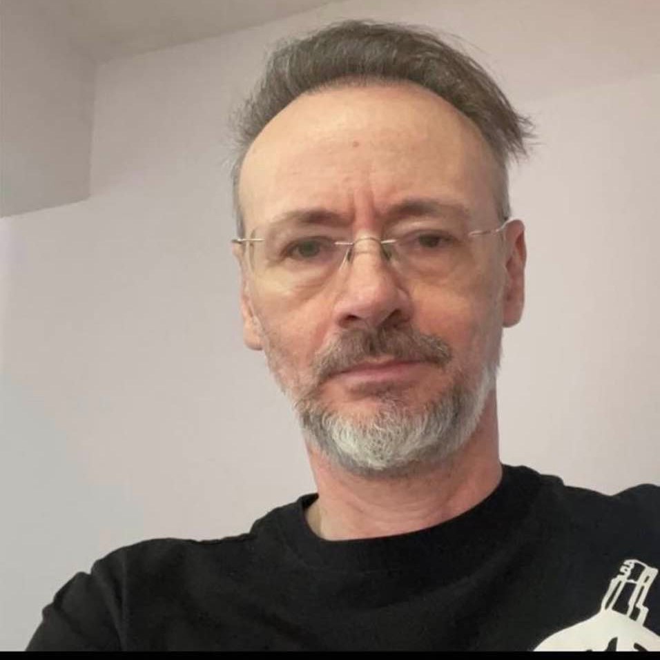 Cine era și cu ce se ocupa Lecinius, fratele lui Mihai Albu, care a murit. De mai bine de 30 de ani locuia în Canada
