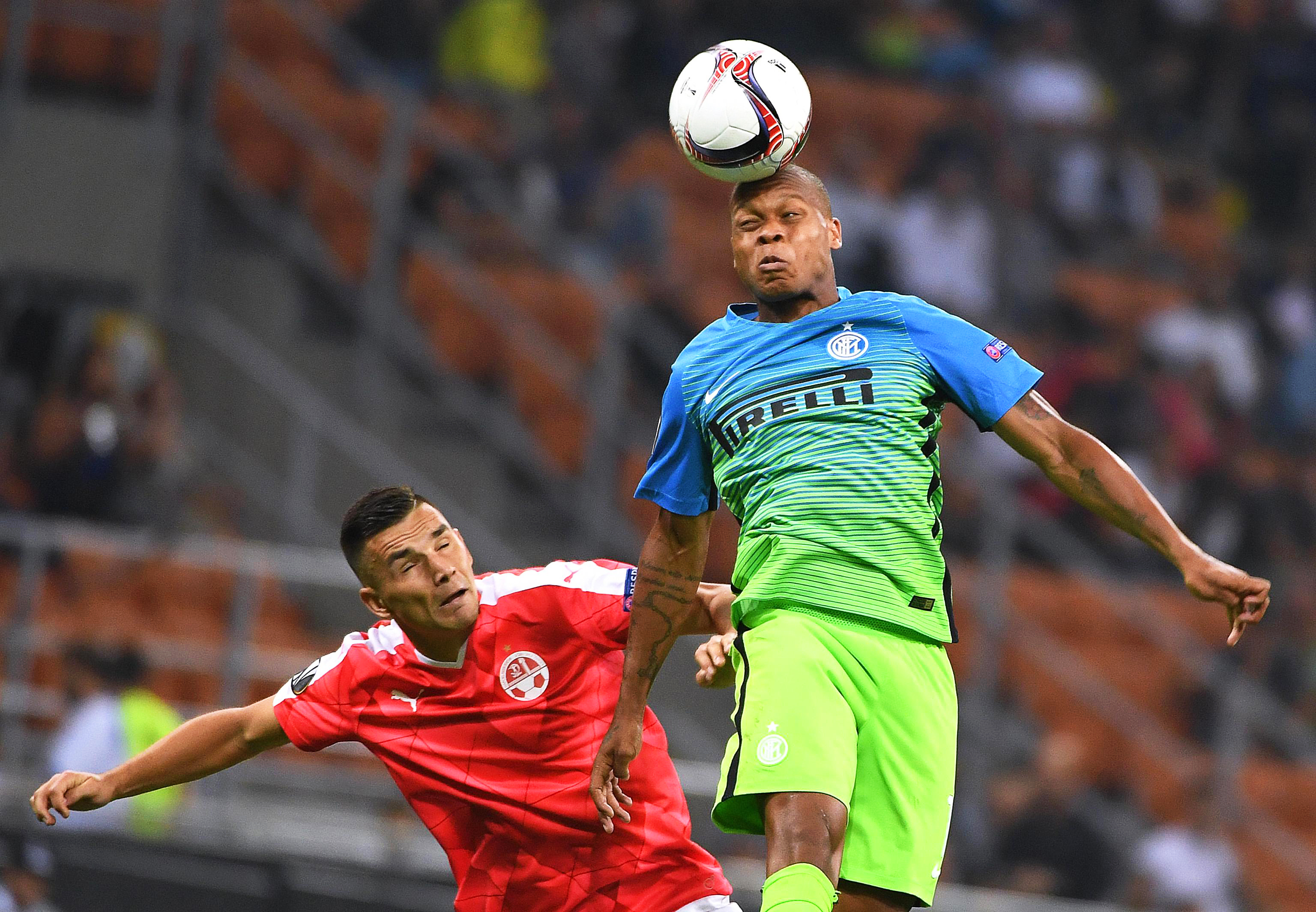 Liga Europa. Ovidiu Hoban a fost ales omul meciul Hapoel Beer Sheva - Inter Milano 3-2. Românul a făcut show și după joc! FOTO ÎN ARTICOL