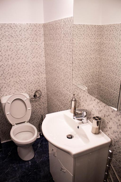 Untold 2022. Așa arată apartamentul de aproape 5.000 de lei/noapte ce poate fi închiriat pe durata festivalului de la Cluj - FOTO