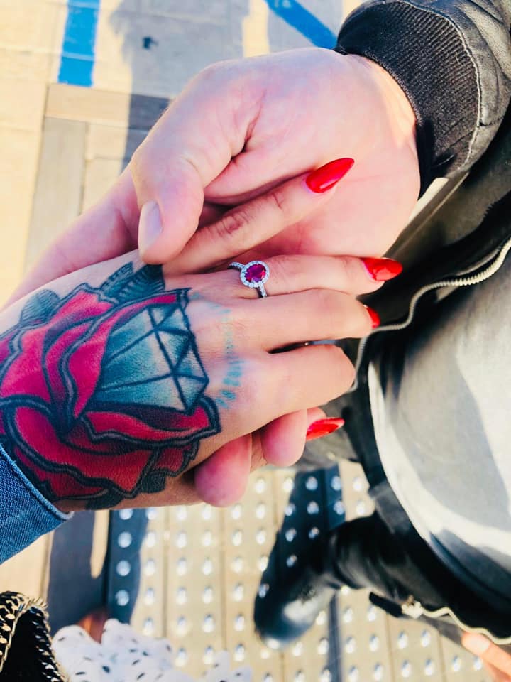 DJ Wanda, cerută în căsătorie pe plaja din Malibu. Cum arată inelul de logodnă (FOTO)