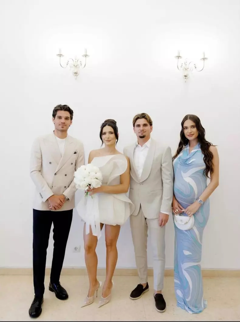 Tricolorii devin oameni de afaceri. În ce au investit Ianis Hagi, Răzvan Marin, Dennis Man și Florin Tănase