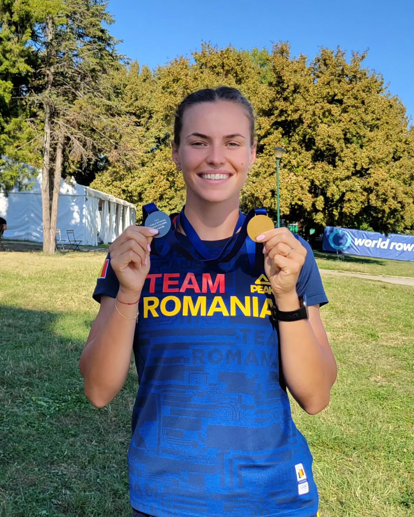 „Multă lume o sfătuia pe mama să facă avort pentru că este bătrână!”. Povestea impresionantă a campioanei olimpice Magdalena Rusu